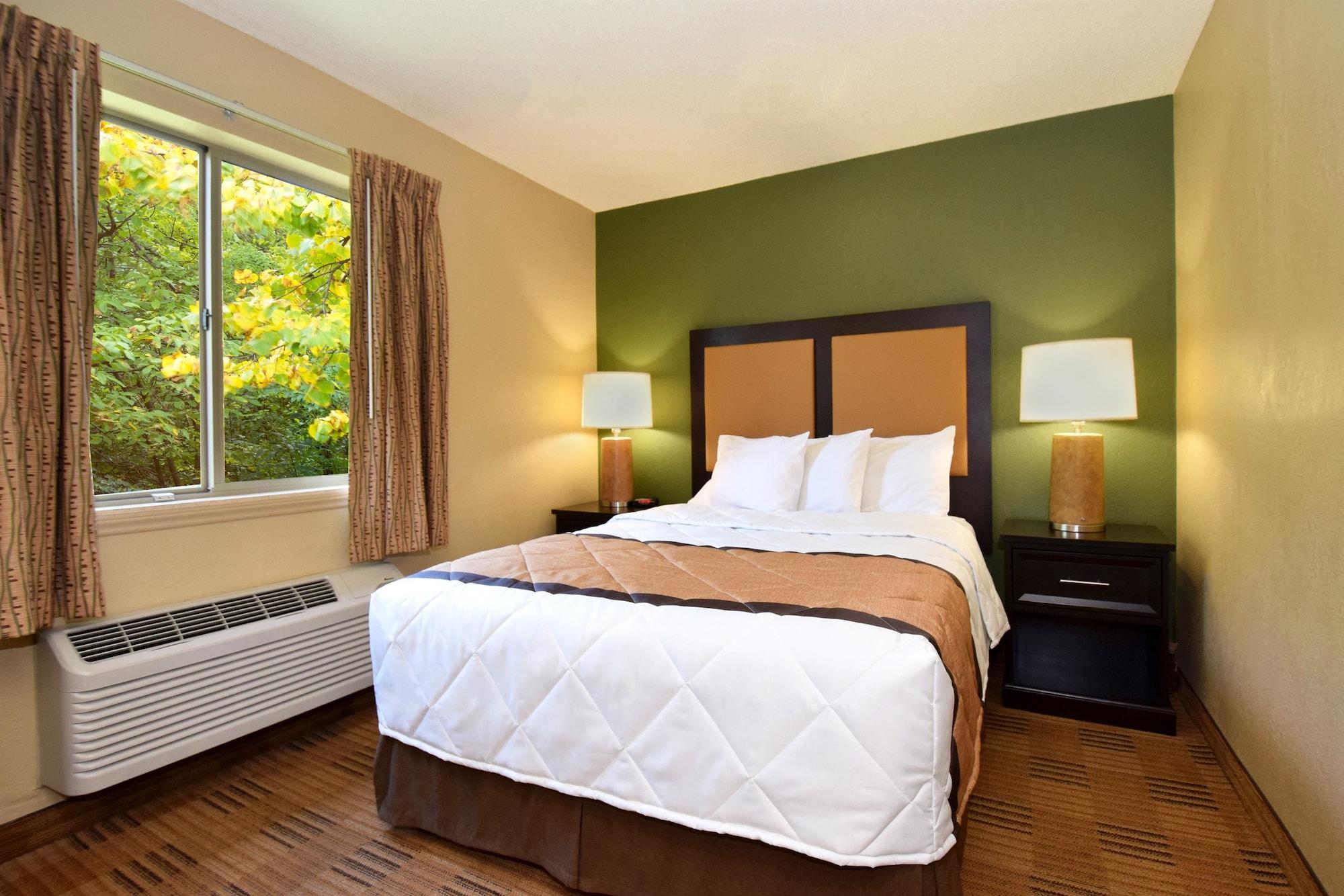 Hotel Extended America Select - - Gateway Drive 2*